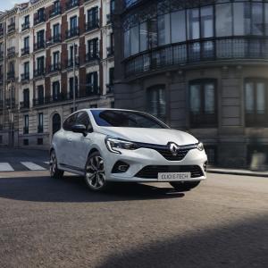 Renault Clio E-TECH 2020 года  (WW)